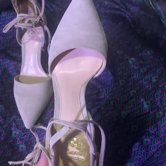 Cream suede stilettos size 9 - Picture 4 of 8